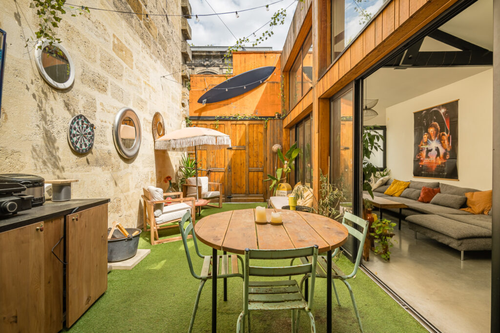 Salle à manger appartement Borie Bordeaux – Vert Kaki